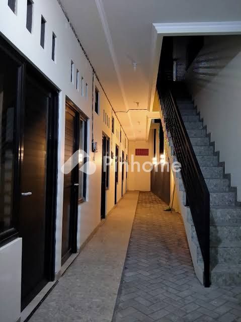 kost griya luxury lokasi strategis di gagalur - 4