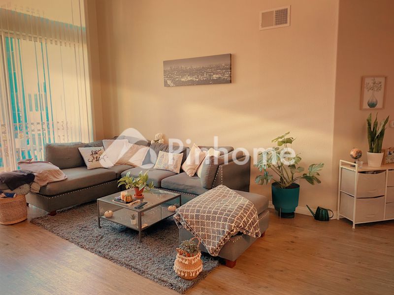 Apartemen Dijual di Bahar Utara, Kab. Muaro Jambi, 2 KM, 2 KT, LT 270m², LB 127m²