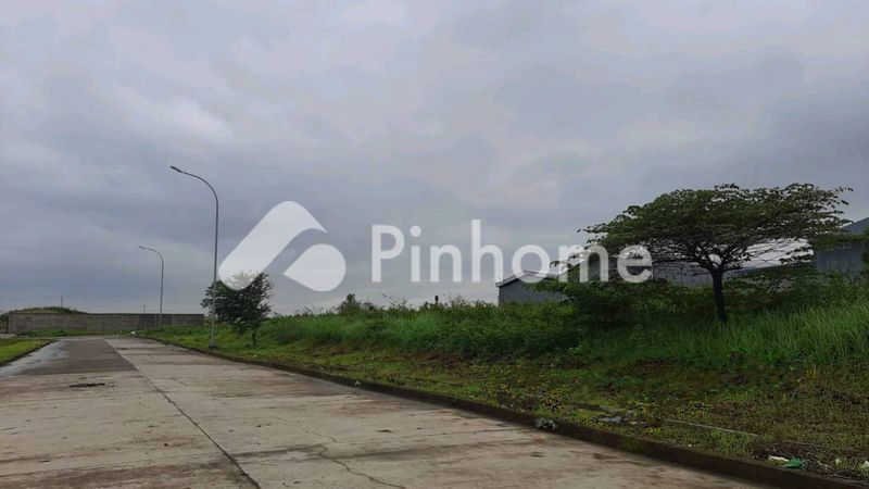 dijual tanah komersial untuk ruko di demen - 3