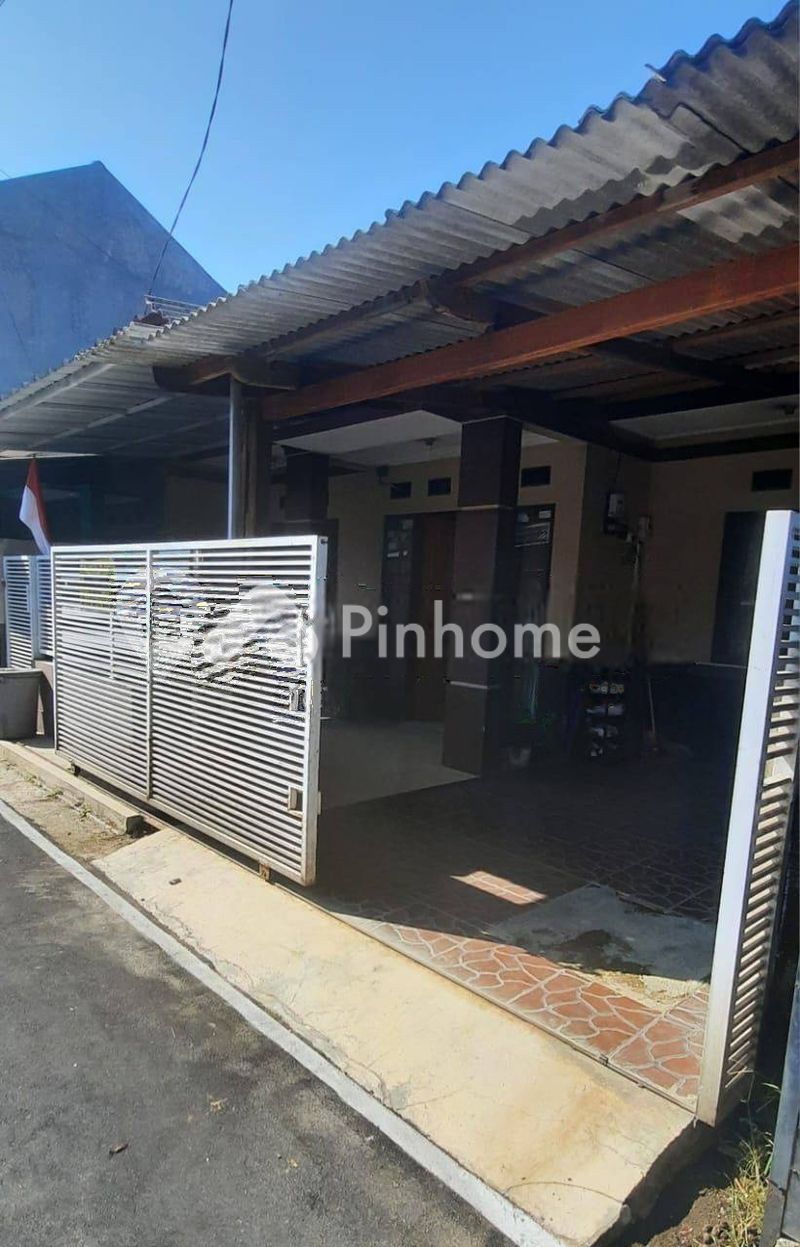 dijual rumah 1 lantai 2kt 72m2 di jl ciwastra buahbatu - 1