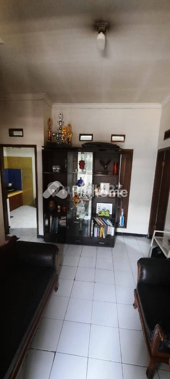 dijual rumah 1 lantai 2kt 72m2 di jl ciwastra buahbatu - 4