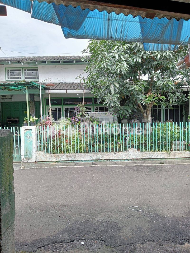 Rumah Dijual di Bandung Wetan, Kota Bandung, 3 KM, 6 KT, LT 189m², LB 210m² - 1