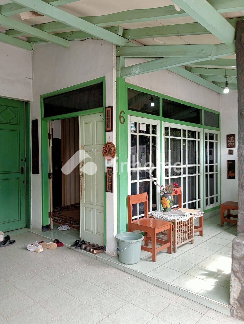 Rumah Dijual di Bandung Wetan, Kota Bandung, 3 KM, 6 KT, LT 189m², LB 210m²