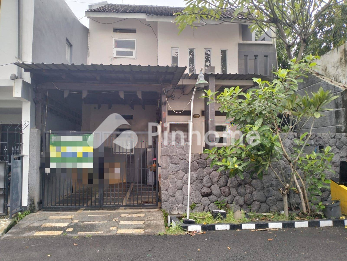 dijual rumah 1 lantai 4kt 105m2 di semolowaru