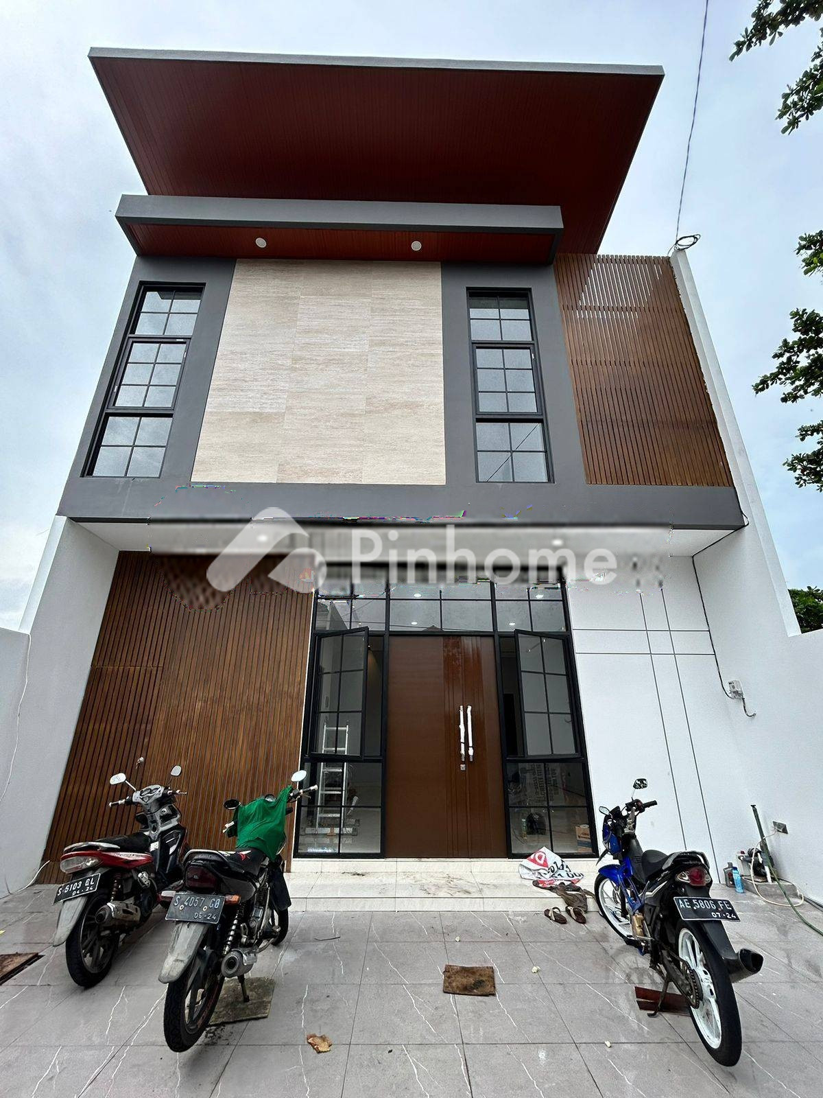dijual rumah 1 lantai 5kt 136m2 di mulyorejo