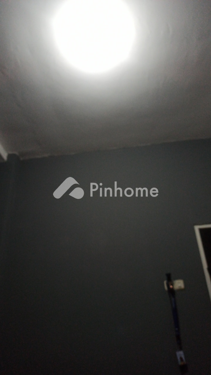 dijual rumah 7 lantai 1kt 100m2 di ketol