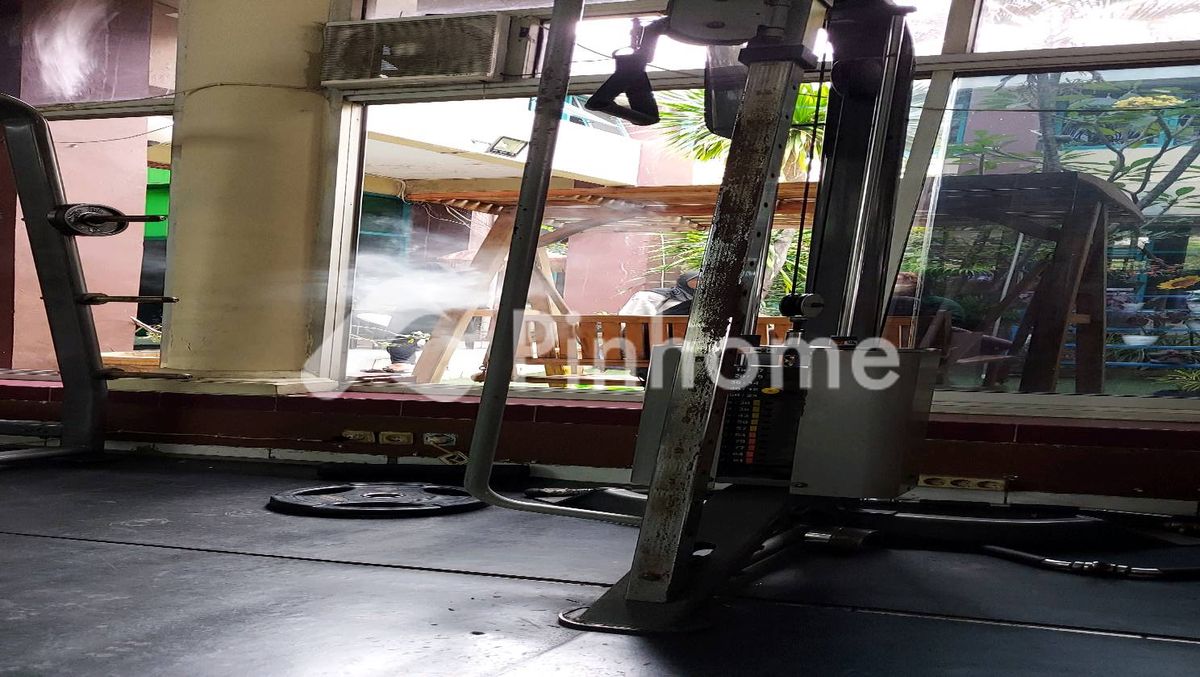 dijual tanah residensial 214m2 di proyek pembangunan
