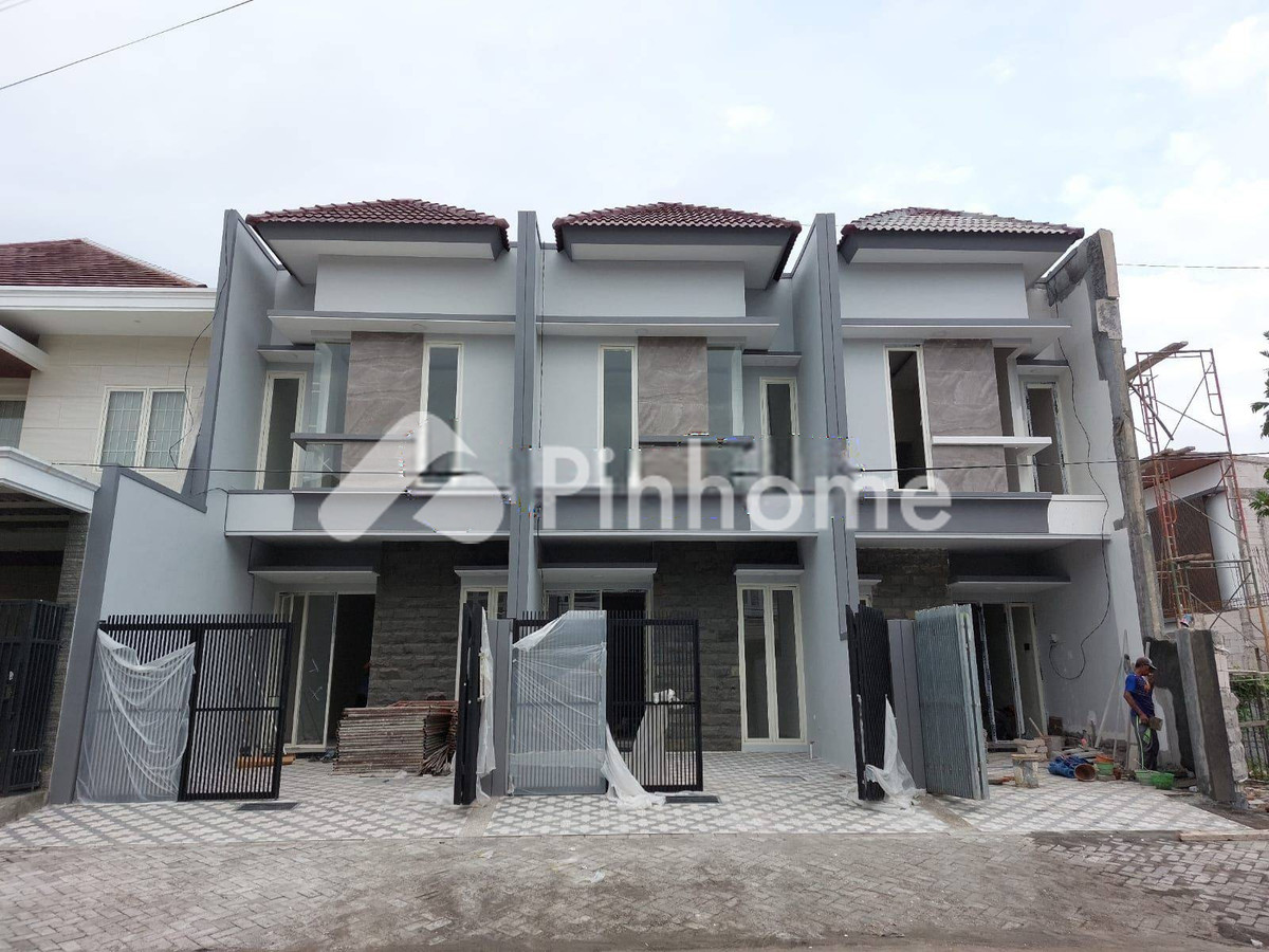 dijual rumah 1 lantai 4kt 76m2 di mulyorejo
