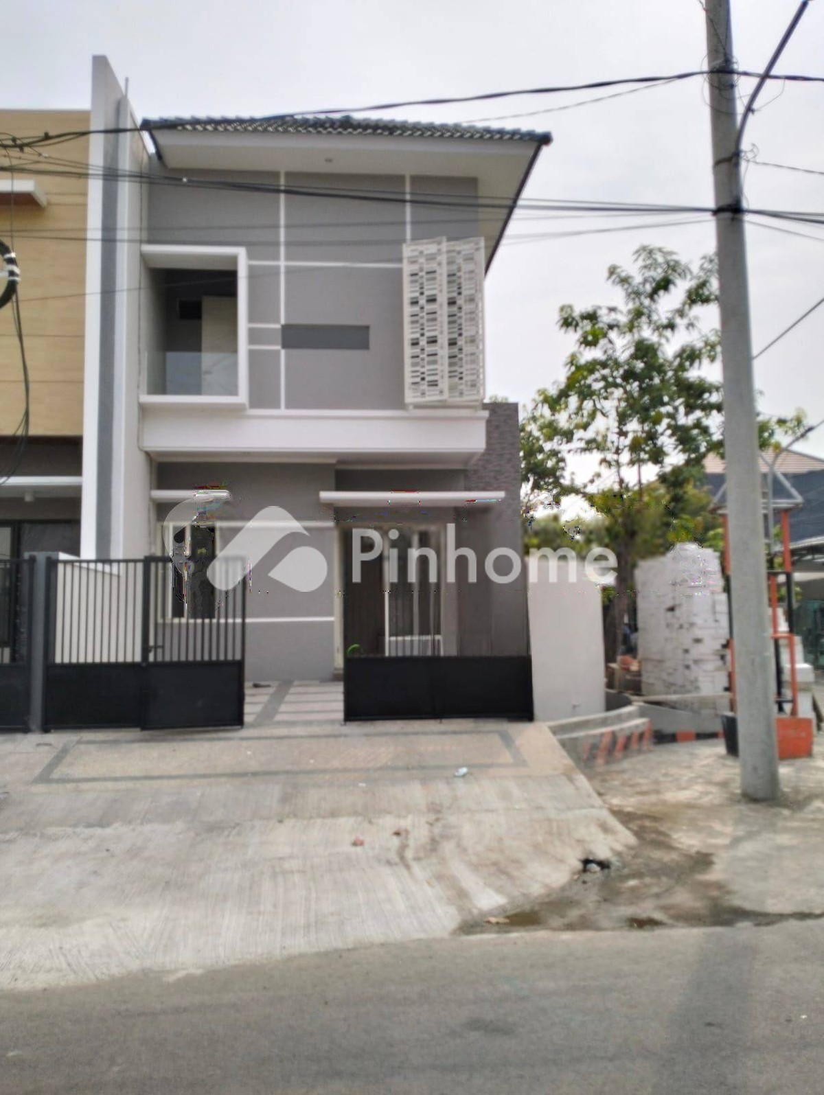 dijual rumah 1 lantai 4kt 100m2 di tenggilis mejoyo