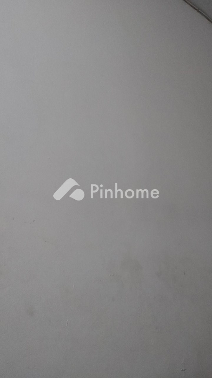 dijual apartemen 1m2 di oakk