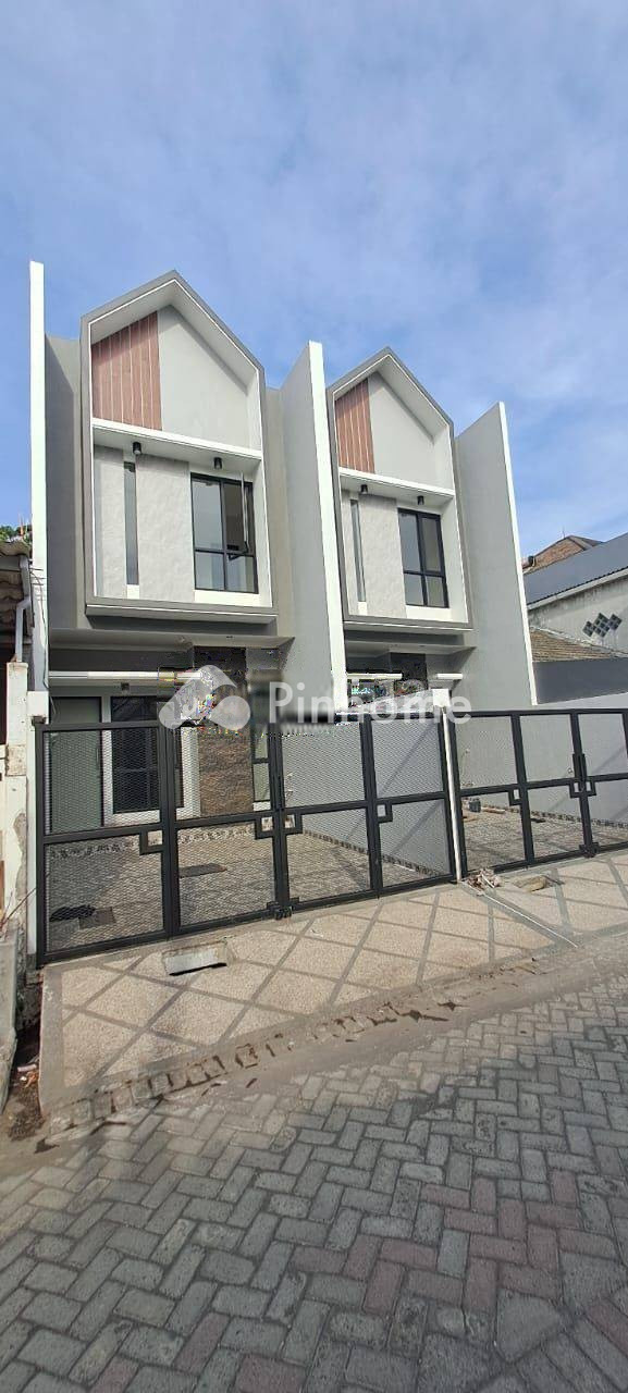 dijual rumah 1 lantai 3kt 79m2 di mulyorejo