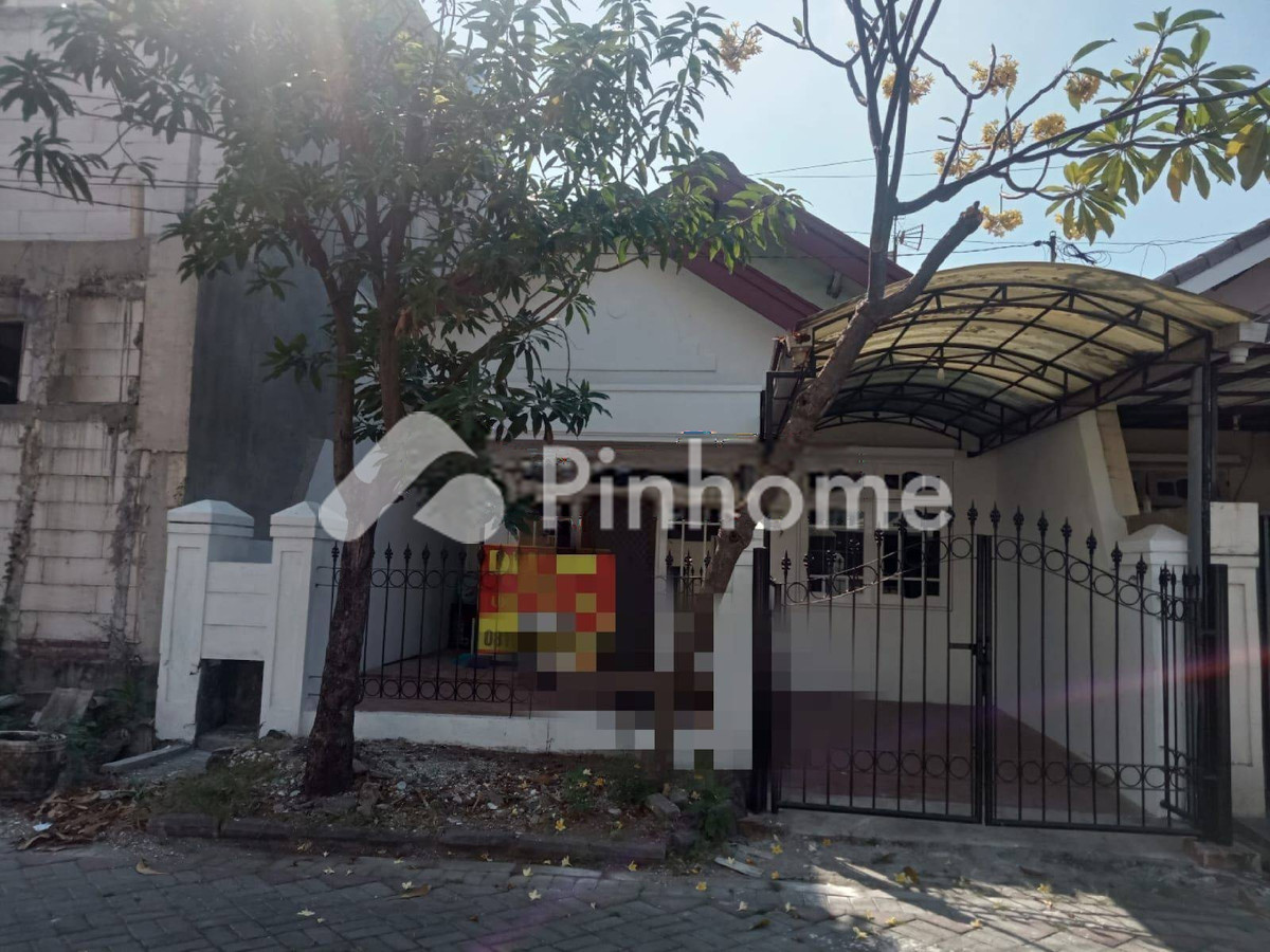 dijual rumah 1 lantai 4kt 122m2 di rungkut