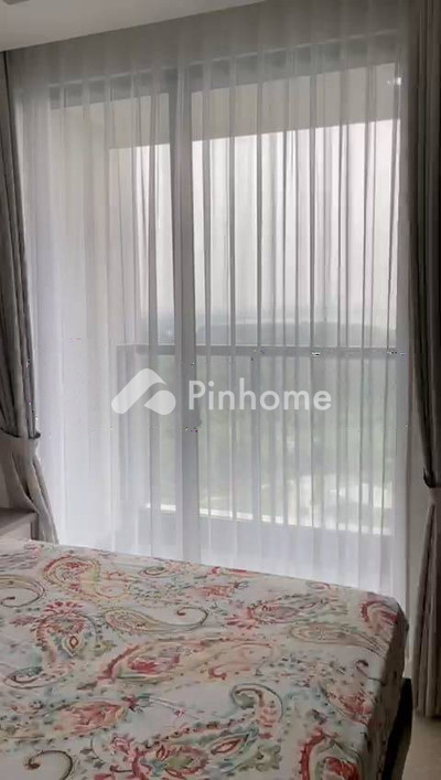 disewakan apartemen di gold coast - 2