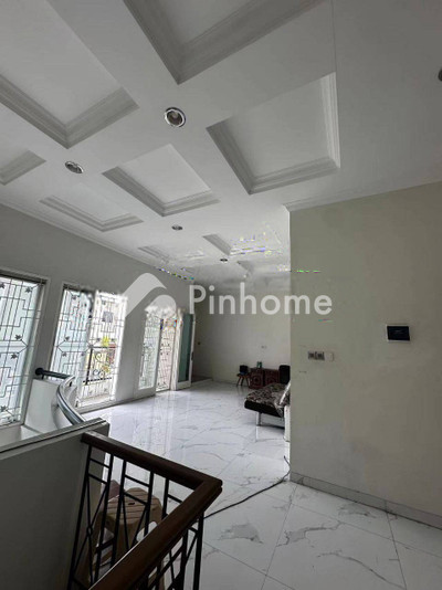 dijual rumah 2 lantai 3kt 200m2 di penjaringan - 5
