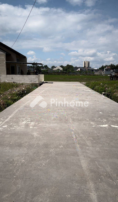 dijual rumah 1 lantai 2kt 60m2 di jl parakansaat arcamanik - 3