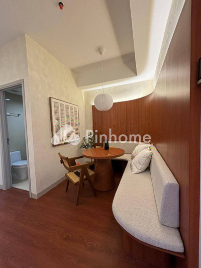 dijual apartemen 38m2 di sukomanunggal - 3