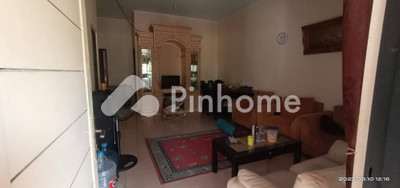 dijual rumah 1 lantai 3kt 105m2 di sukolilo - 3