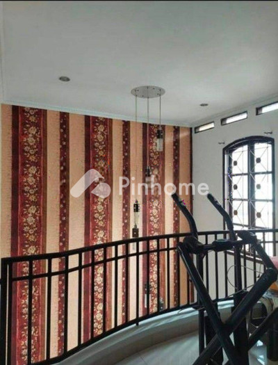 dijual rumah 2 lantai 4kt 216m2 di bima buana - 2