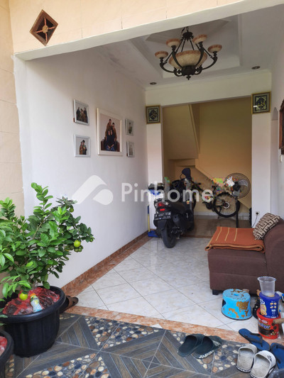 dijual rumah 1 lantai 4kt 60m2 di mustikajaya - 2