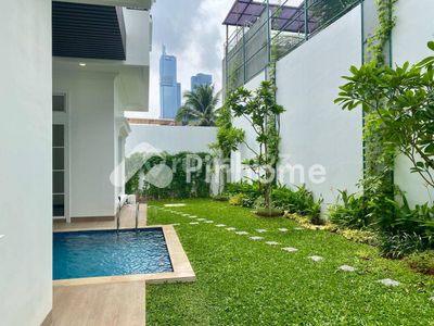 dijual rumah 2 lantai 879m2 di menteng jakarta pusat - 2
