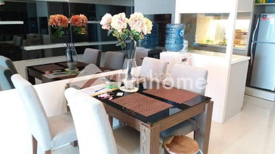 disewakan apartemen 2br 110m2 di sherwood residence tower richmond kelapa gading - 3