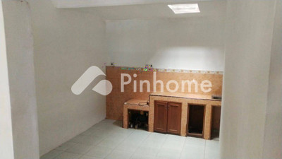 dijual rumah 1 lantai 2kt 72m2 di taman alamnda - 2