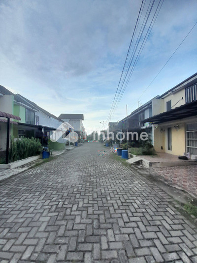 dijual rumah 2 lantai 4kt 84m2 di jl abadi komp abadi palace kel tanjung rejo kec medan sunggal kota medan sumatera utara 20122 - 2