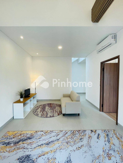 dijual rumah 2 lantai 3kt 104m2 di cilandak - 3
