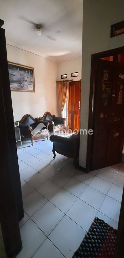 dijual rumah 1 lantai 2kt 72m2 di jl ciwastra buahbatu - 5