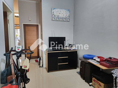 dijual rumah 1 lantai 2kt 100m2 di jl cisaranten kulon arcamanik - 4