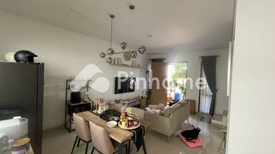 dijual rumah 2 lantai 3kt 60m2 di serpong - 3