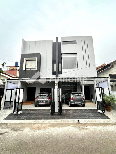 dijual rumah 2 lantai 3kt 60m2 di bintaro sektor 9 sekolah jepang - 2