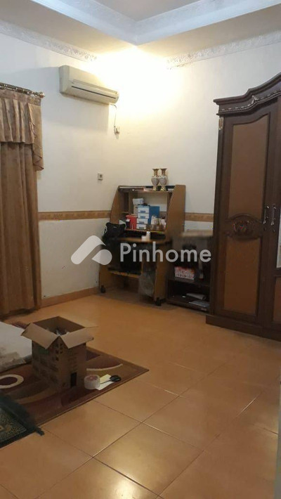 dijual rumah 2 lantai 3kt 120m2 di bintaro sektor 5 - 3