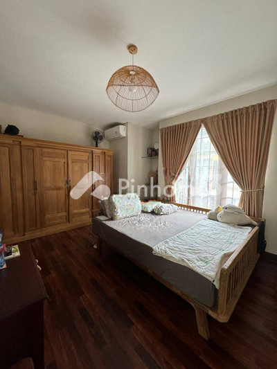 dijual rumah 2 lantai 3kt 96m2 di parigi sektor 9 bintaro tangerang selatan - 4