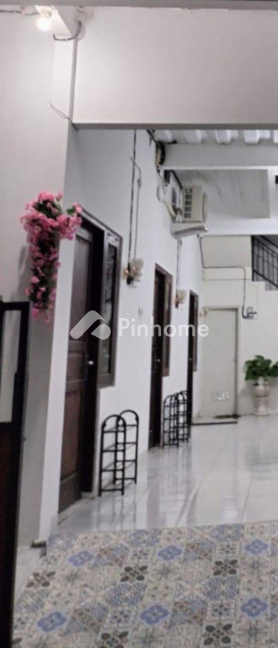 dijual rumah 2 lantai 11kt 100m2 di jalan elang - 3