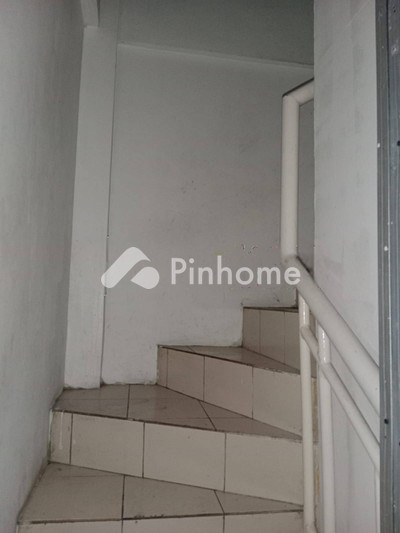 dijual ruko 2 lantai 135m2 di tangerang - 3