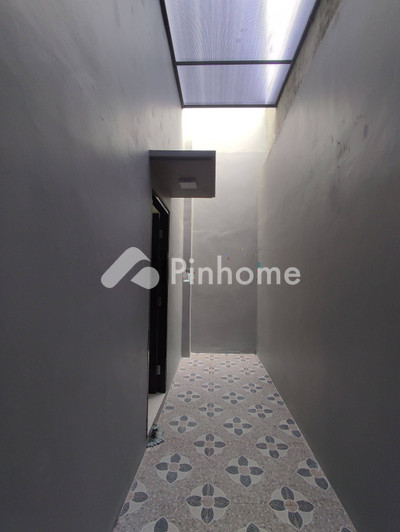 dijual rumah 2 lantai 2kt 44m2 di jl percetakan negara - 4