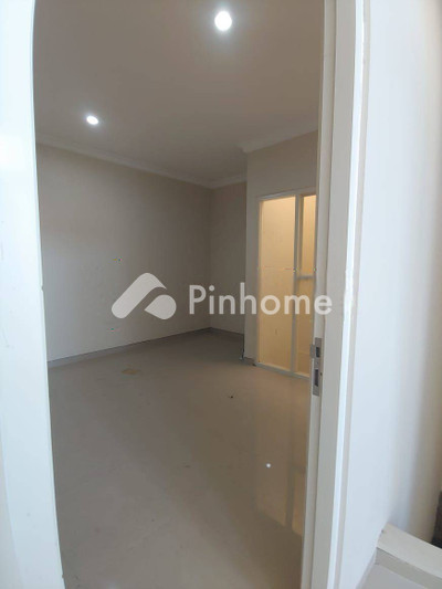 dijual rumah 1 lantai 5kt 78m2 di pakuwon city - 5