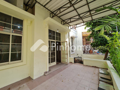 dijual rumah 2 lantai 4kt 230m2 di penjaringan - 2
