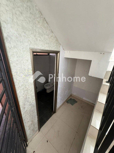 dijual rumah 2 lantai 3kt 120m2 di perumahan grand orchid - 5