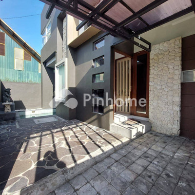 dijual rumah 2 lantai 3kt 100m2 di gading kencana jimbaran - 4