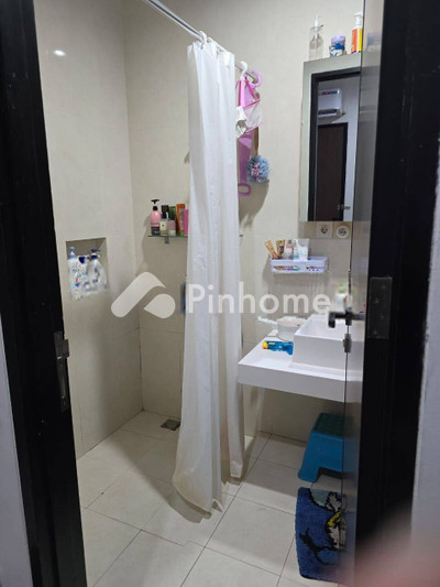 dijual rumah 4 lantai 4kt 161m2 di kalideres - 2
