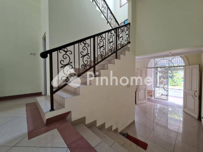 dijual rumah 2 lantai 4kt 230m2 di penjaringan - 4