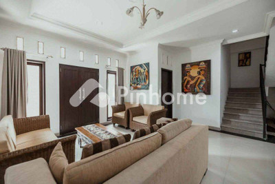 disewakan rumah di taman griya jimbaran kuta badung bali ctc 082341200214 - 2