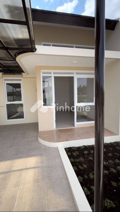 dijual rumah 1 lantai 2kt 60m2 di jl parakansaat arcamanik - 2