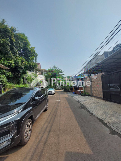 dijual rumah 2 lantai 2kt 100m2 di serpong utara - 2