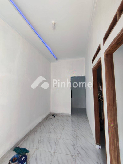 dijual rumah 1 lantai 2kt 50m2 di jl raya citayam tugu macan - 4