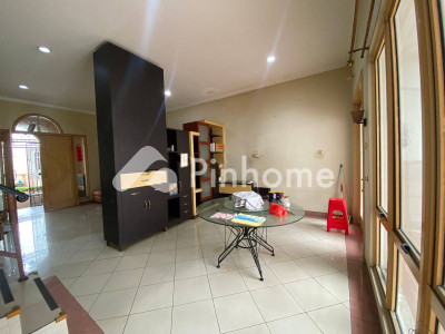dijual rumah 2 lantai 3kt 144m2 di bgm akasia - 4