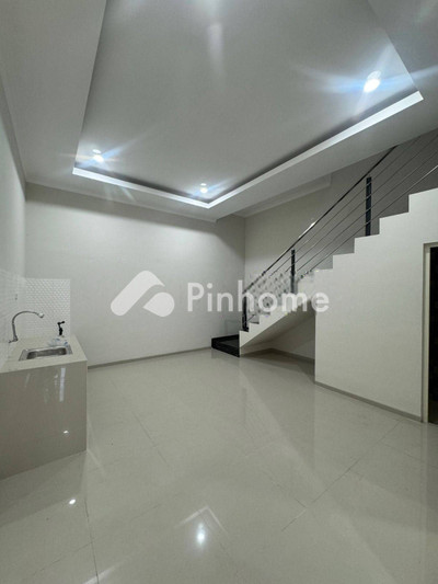 dijual rumah 1 lantai 3kt 65m2 di rungkut - 3