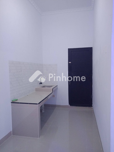 dijual rumah 1 lantai 2kt 35m2 di jl raya citayam stasiun 5menitan - 3